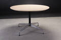 Charles Eames. Rundt spisebord  Segmented Table 
