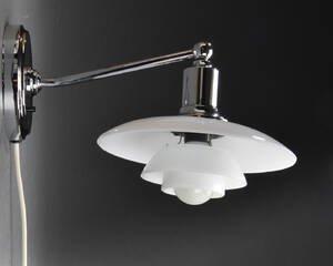 Poul Henningsen. PH 21 væglampe 