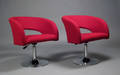 Moderne design - Par hvilestole på drejesokkel. 2