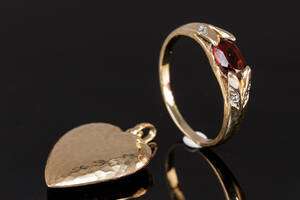 Ring og hjertevedhæng, 14 kt guld
