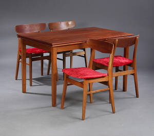 Dansk møbelproducent 1960-erne. Bord med hollandsk udtræk samt sæt på fire stole af teak og bøgetræ. 5