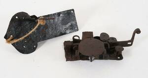 Lås i järnsmide 2st, 1700-tal