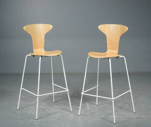 Arne Jacobsen, MunkegaardMyggen barstol 2 