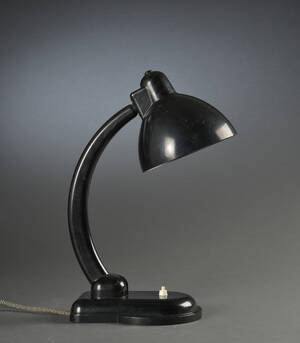 Christian Dell. Römmler AG bordlampe af bakelit, 1920erne Denne vare er sat til omsalg under nyt varenummer 4165551