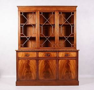 VITRINSKÅP, mahogny, engelsk stil, 1900-tal.