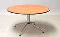 Vico Magistretti 1920 - 2006. Cirkulært spisebord