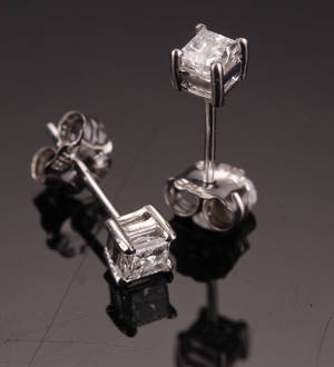 Diamant ørestikker, ca. 0.35 ct