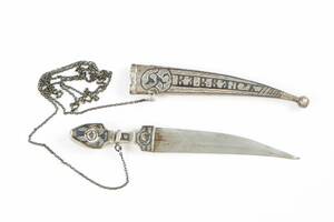 Smyckeskindjal i silver