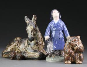 Royal Copenhagen. Figurer af stentøj og porcelæn 3