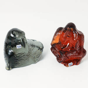 PAUL HOFF 2st skulpturer, Kosta, glas, för WWF