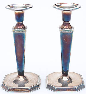 LJUSSTAKAR, ett par, nysilver, GAB.