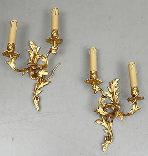 VÄGGAPPLIQUER 1 par rokokostil, 1900-talets första hälft.