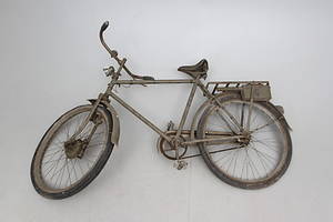 MILITÄRCYKEL 1900-talets mitt.
