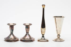 SILVERFÖREMÅL, 4 delar,1900-tal.