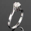 Solitaire ring i 14 kt. hvidguld