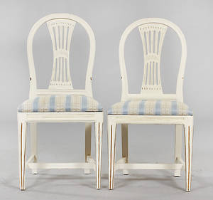 STOLAR, ett par, gustavianska, 17001800-tal.