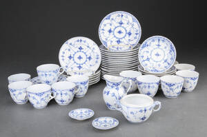 Royal Copenhagen. Musselmalet halvblonde kaffeservice 54