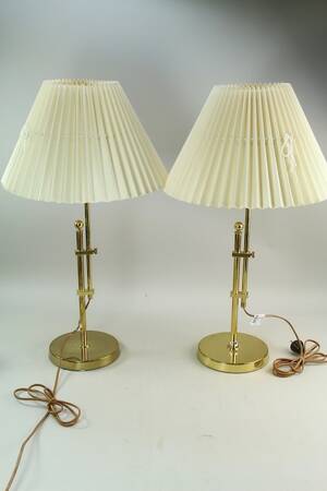 Bordslampor Bergboms