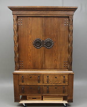 MATSALSSKÅP, jugend, 1900-tal.