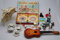 PARTI LEKSAKER, Bl a Gitarr, Spel, Paraply, dockskåpsleksaker.