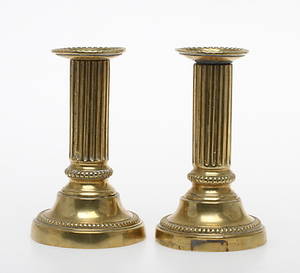 LJUSSTAKAR, ett par, mässing, 1800-tal.