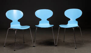 Arne Jacobsen. Tre stole Myren model 3101 3