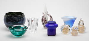 GLASFÖREMÅL, 9 delar, bl.a. Orrefors, Po Ström med mera.