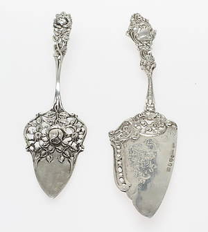 TÅRTSPADAR, 2 st, silver 1975 resp. 1961.