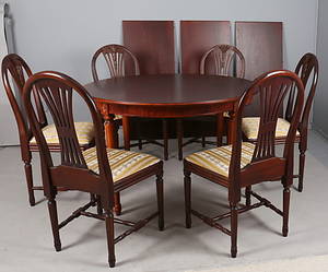 MATSALSBORD med 6 st STOLAR. Mörkbetsade. 195060-tal.