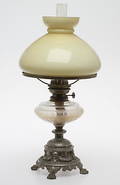 BORDSFOTOGENLAMPA, sekelskiftet 18001900.