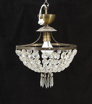 HALLAMPA MED PRISMOR, 1900 talets första hälft.