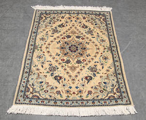 Persisk Nain. 82x128 cm