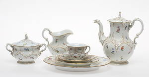 TESERVISDELAR, 16 delar, porslin, Meissen-liknande märkning.