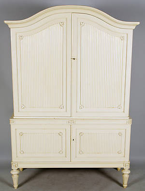 MATSALSSKÅP, vitmålat, gustaviansk stil, 1900-tal.