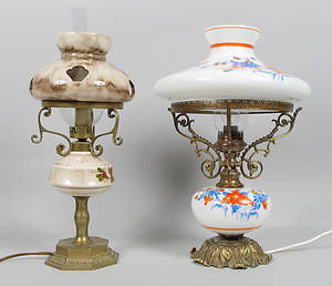 BORDSFOTOGENLAMPOR, 2 stycken, glasporslinmetall.