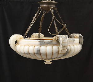 TAKAMPEL, skulpterad alabaster, diameter 62 cm, 1900 talets början.