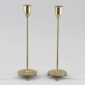 BORDSLAMPOR, 1 par, Modell 2552, Svenskt Tenn.