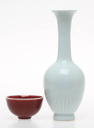 VAS samt SKÅL, porslin, Kina. 1900-tal.