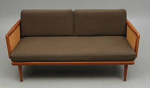 SOFFA, Peter Hvidt  Orla Mölgaard för France  Son, Danmark.