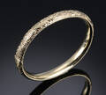 Bernhard Hertz. Armring af 14 kt. guld med stiliseret bladværk
