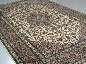 Persisk Kashan, 322 x 220 cm.