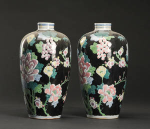 Et par kinesiske vaser af porcelæn 2