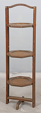 CAKESTAND, troligen England, 1900-talets första hälft.