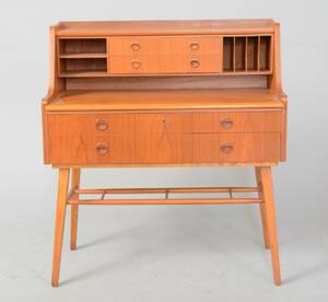 Skrivbord, teak