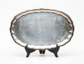 BRICKA, silver, C G Hallberg, Stockholm, 1957. Vikt ca 427 gram.