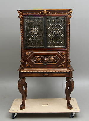 BARSKÅP, barockstil, 1900-tal.