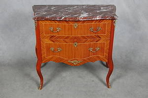 BYRÅ, med stenskiva, rokokostil, 1900-tal.