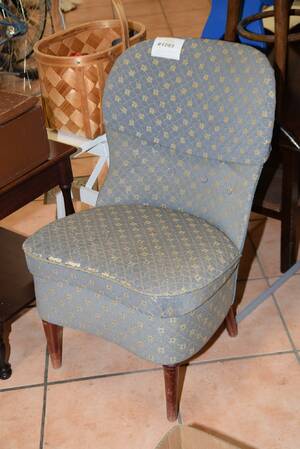 Emmafåtölj, syskrin under sitsen, H 75 cm