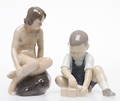 FIGURINER, 2 st, porslin, Royal Copenhagen samt Bing  Gröndahl.