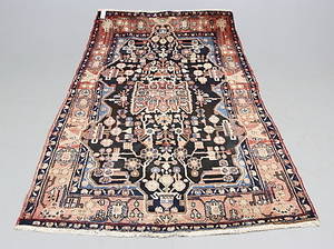 MATTA, orientalisk, 244 x 146 cm.